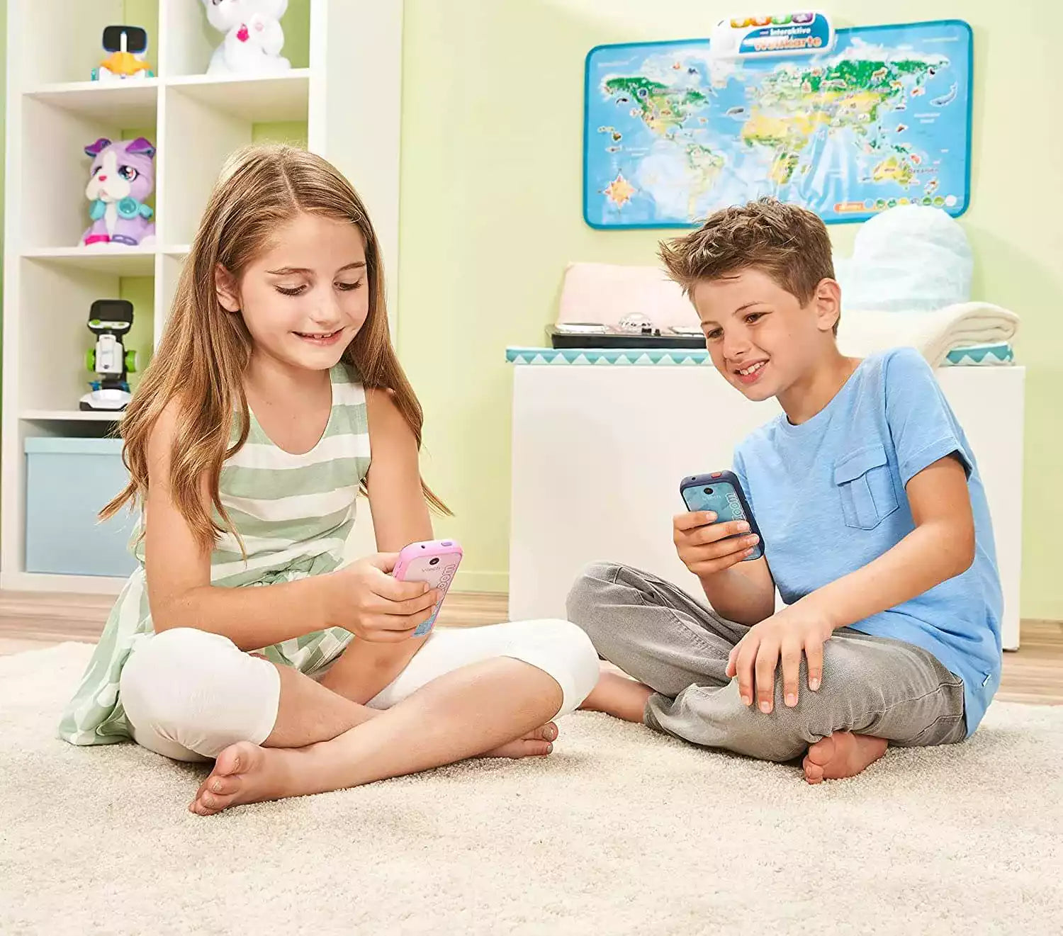 Enhance Social skills with KidiSnap Touch pink - Vtech toys